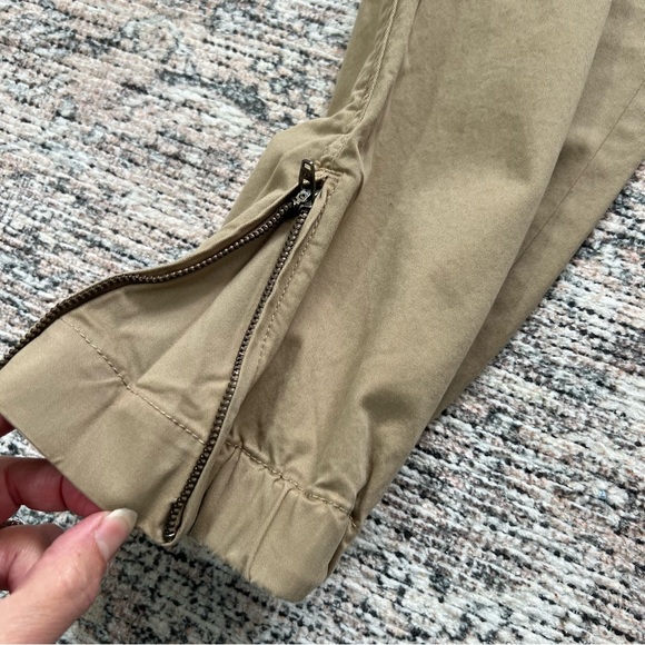 QUINCE Women's Organic Stretch Cotton Twill Utility Pant Light Khaki Size 6 - Picture 5 of 16